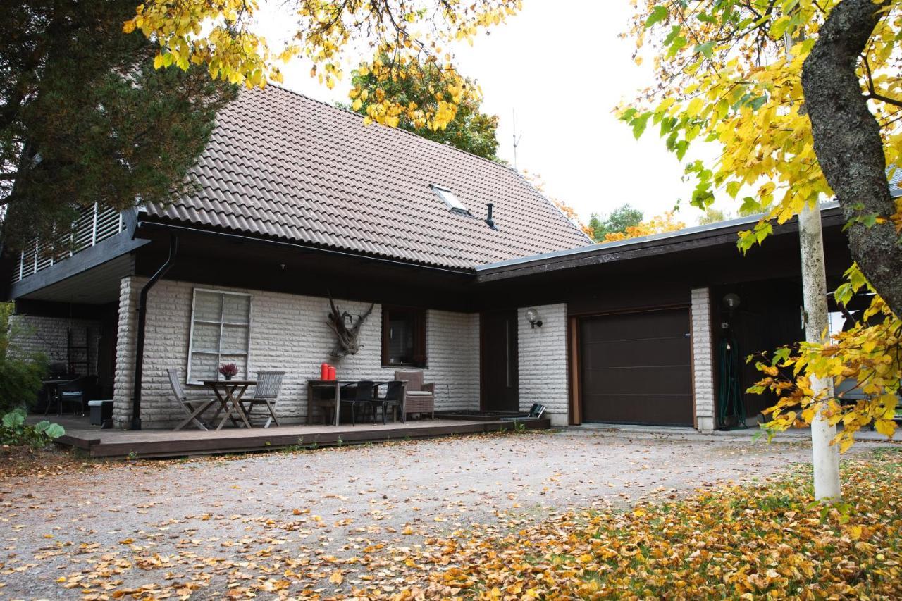Villa Jupperi Espoossa Екстериор снимка